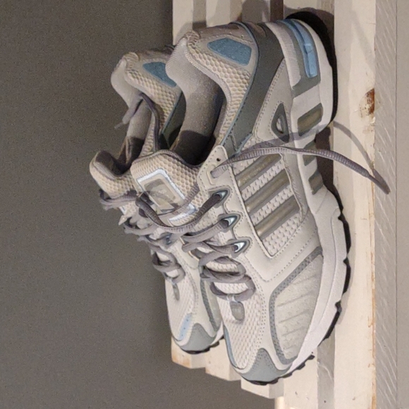 Response TR 9 - Picture 3 of 6